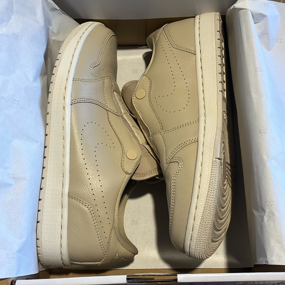 Women’s Air Jordan Sneakers Slip On 10.5